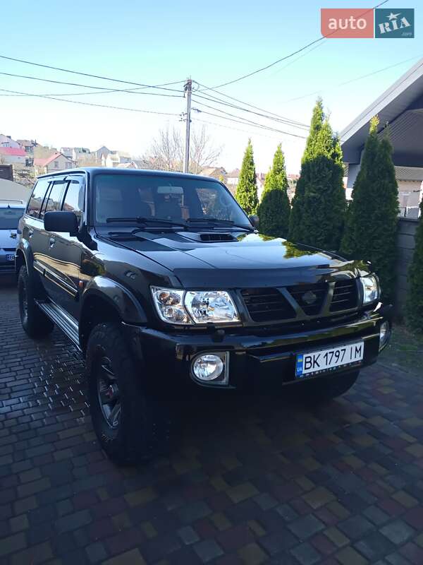 2003 nissan patrol