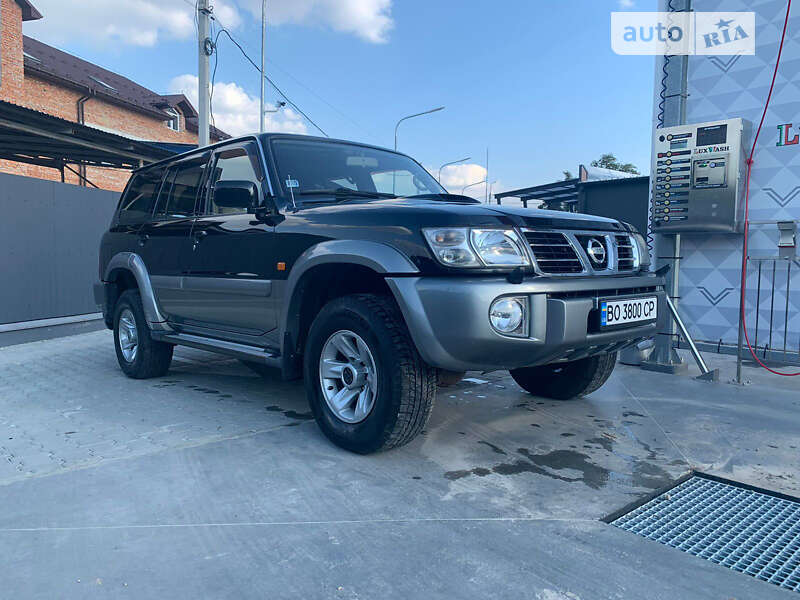 2004 nissan patrol