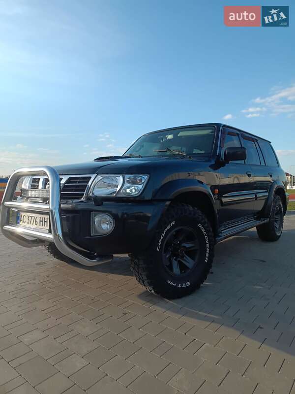 2004 nissan patrol