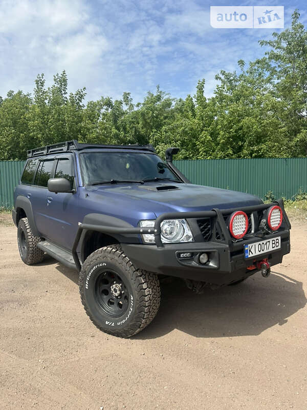 2004 nissan patrol