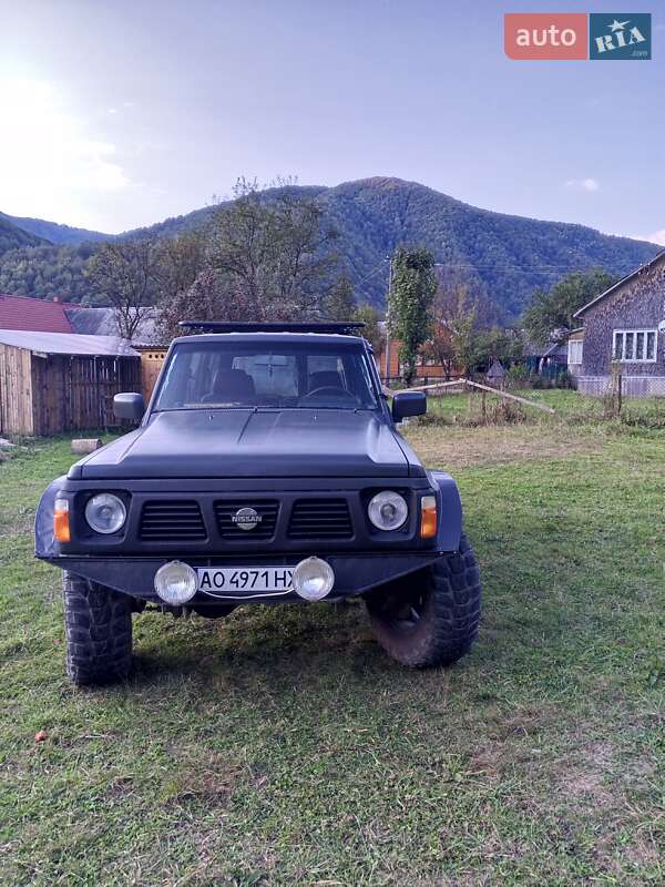 1993 nissan patrol