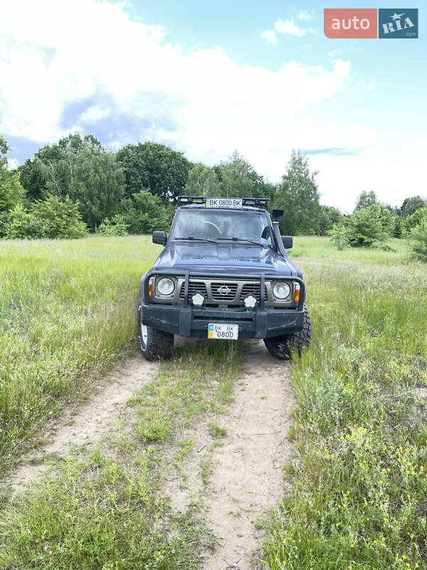1994 nissan patrol
