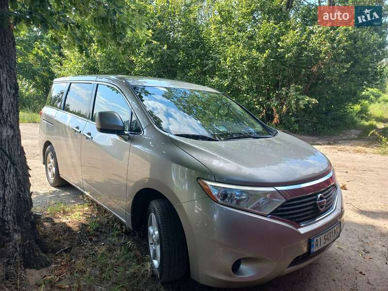 2012 nissan quest