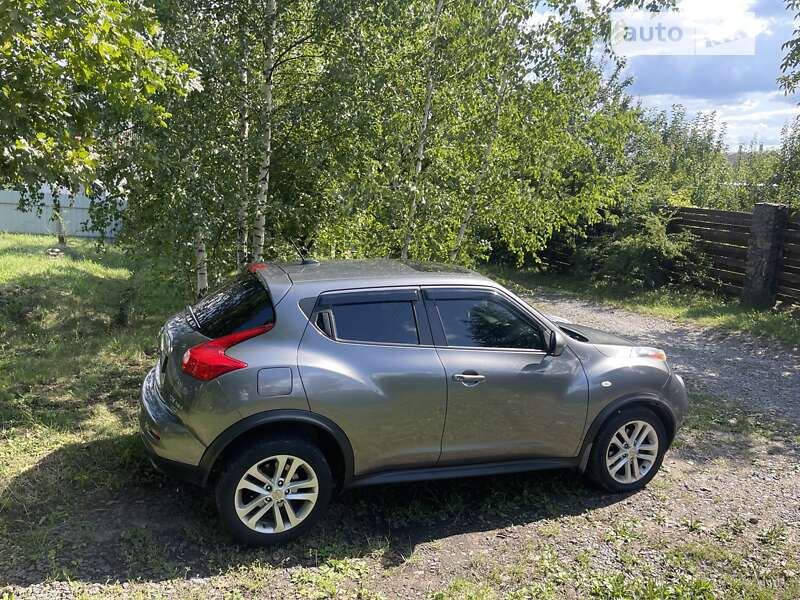 2011 nissan juke