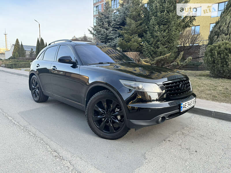 2007 infiniti fx35