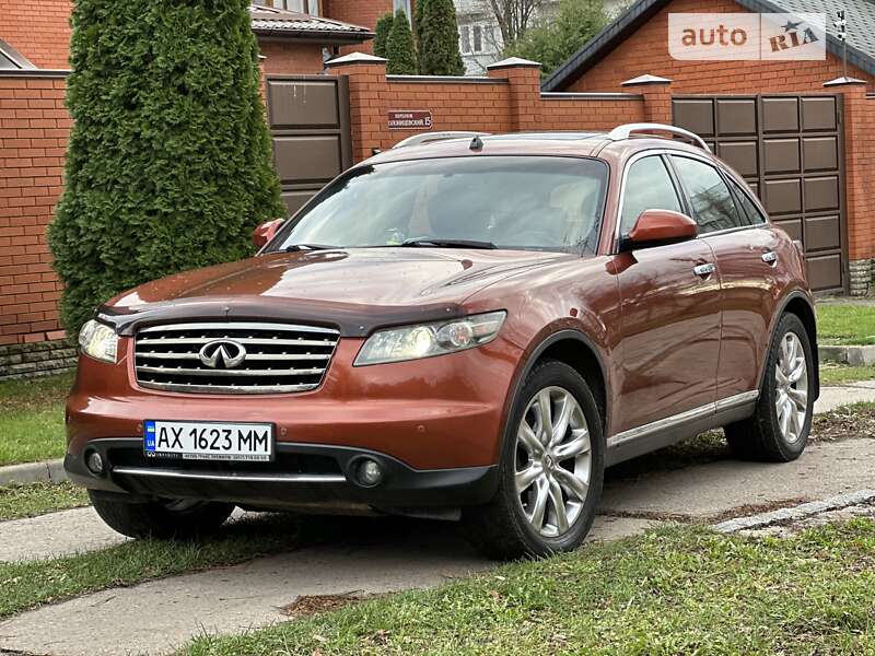 2007 infiniti fx35