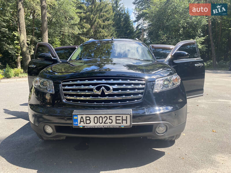 2006 infiniti fx35