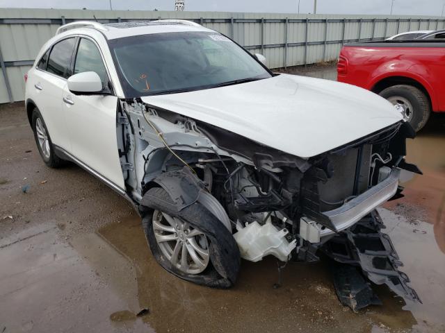2010 infiniti fx35
