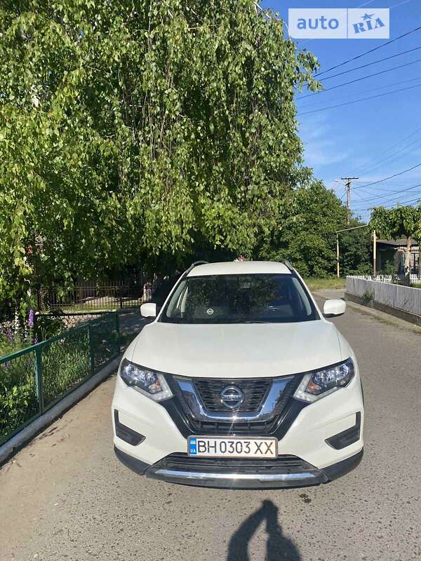 2016 nissan rogue
