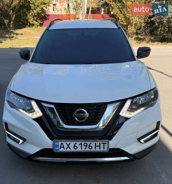 2017 nissan rogue