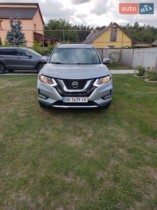 2017 nissan rogue