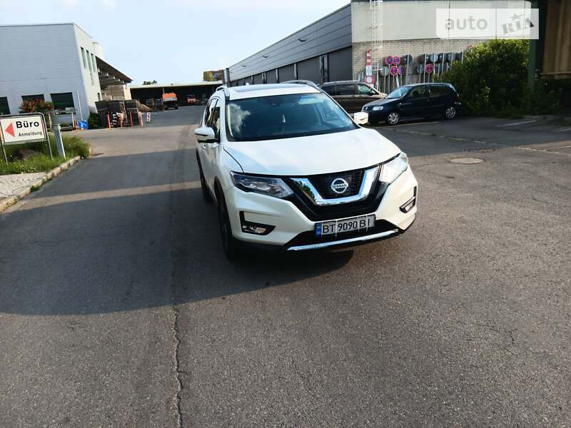 2016 nissan rogue