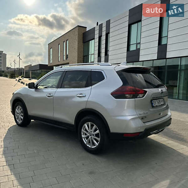 2020 nissan rogue