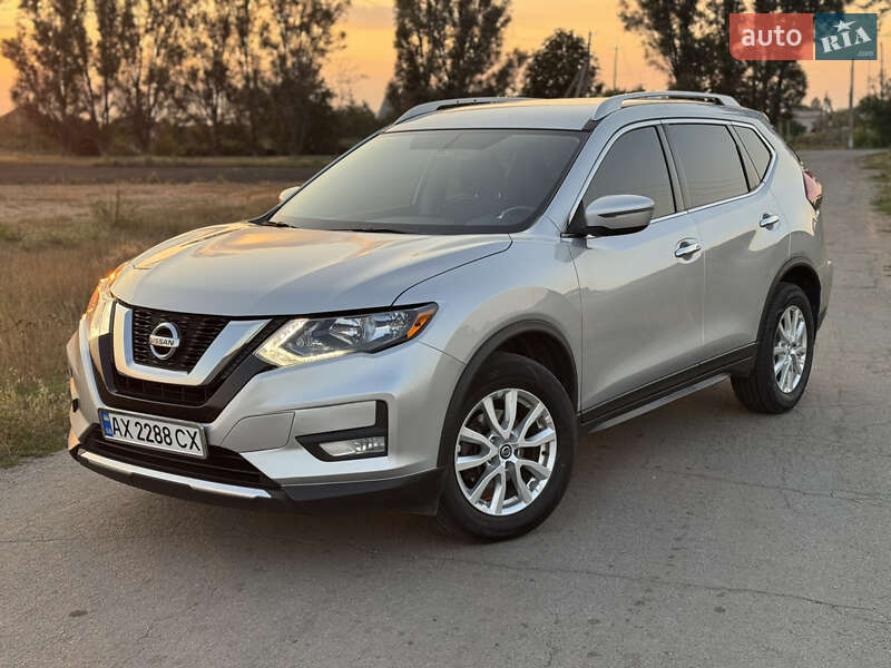 2016 nissan rogue
