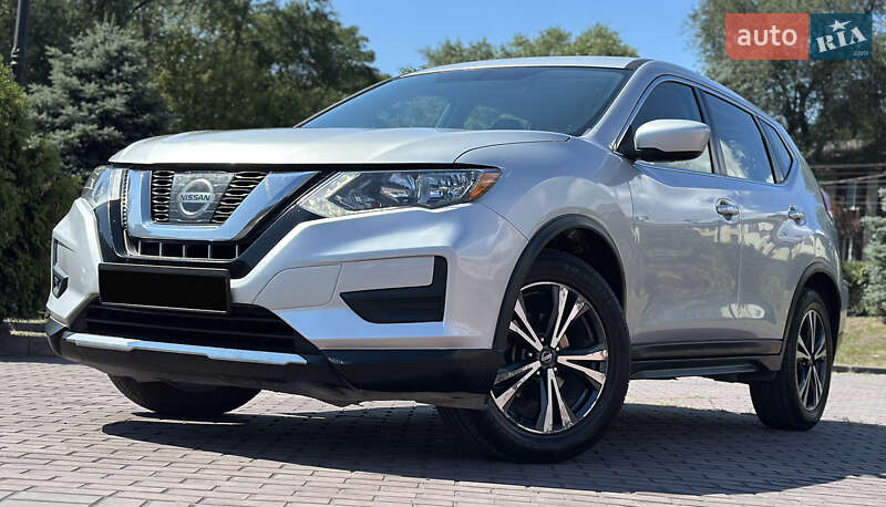 2016 nissan rogue