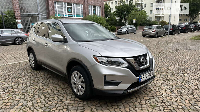 2016 nissan rogue