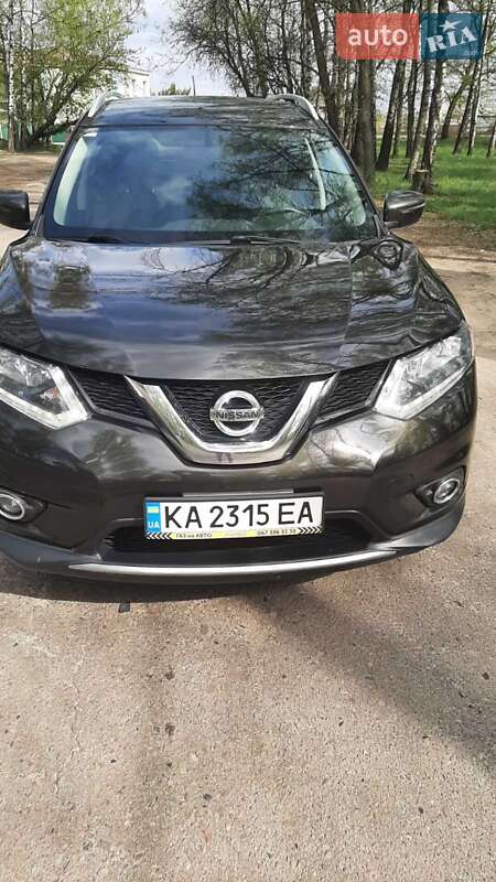2016 nissan rogue