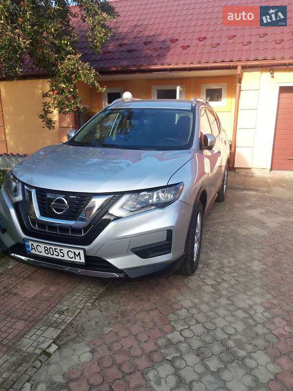2017 nissan rogue