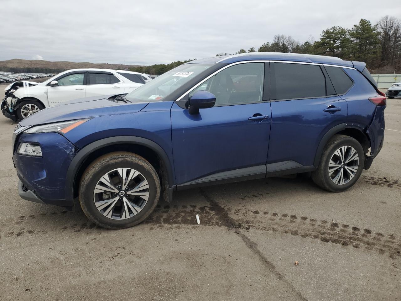 2021 NISSAN Rogue
