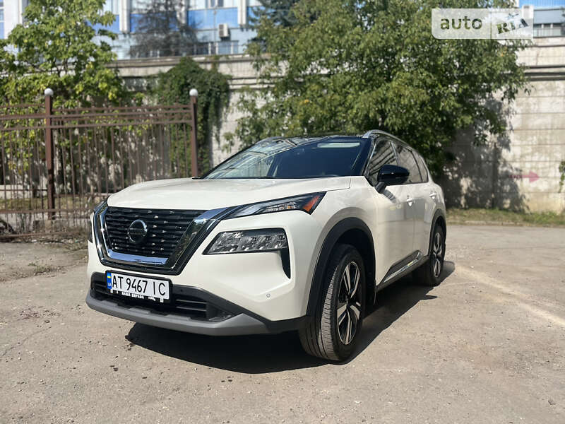 2021 nissan rogue