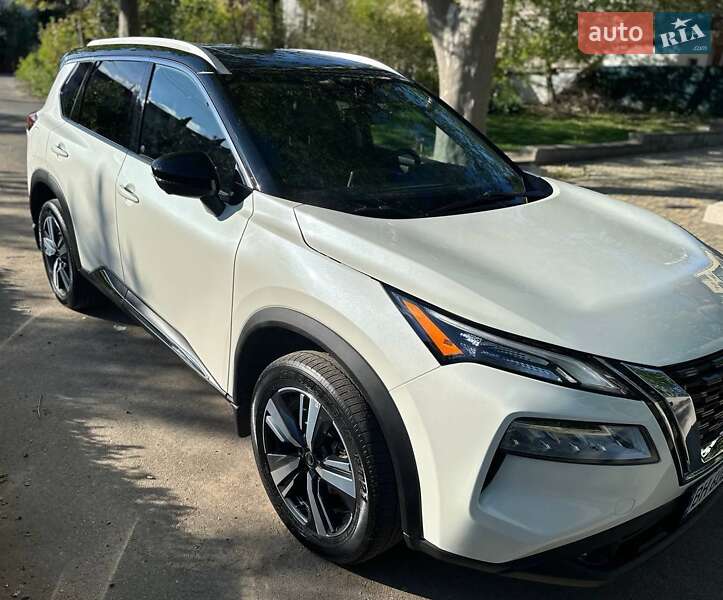 2021 nissan rogue