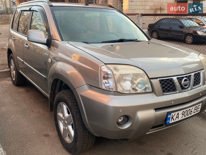 2005 nissan x-trail