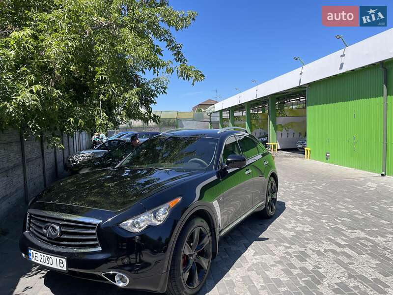 2014 infiniti qx70