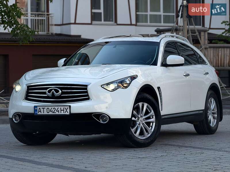 2016 infiniti qx70