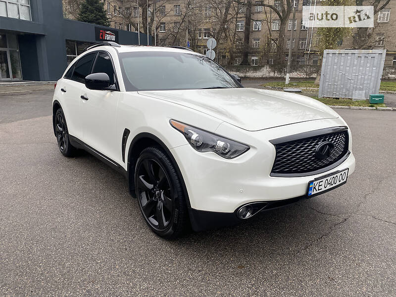 2016 infiniti qx70