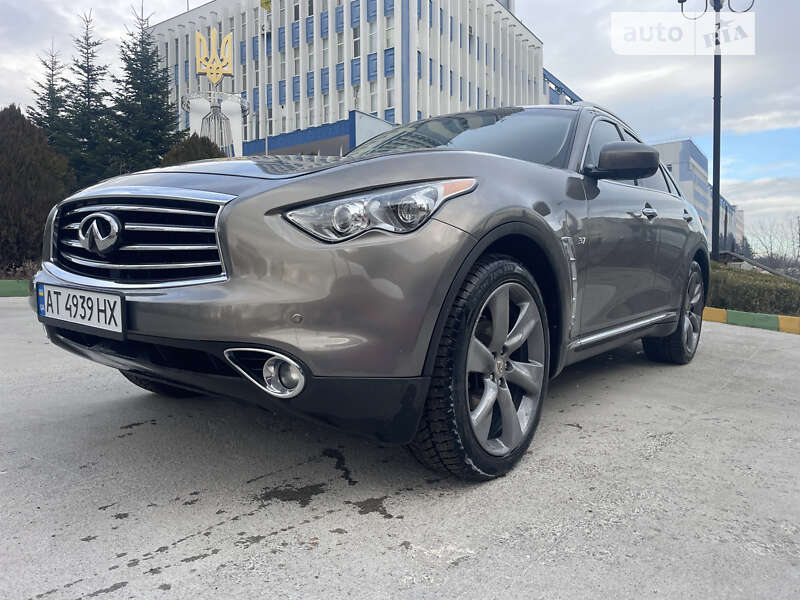 2014 infiniti qx70