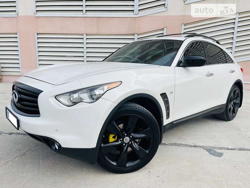 2014 infiniti qx70