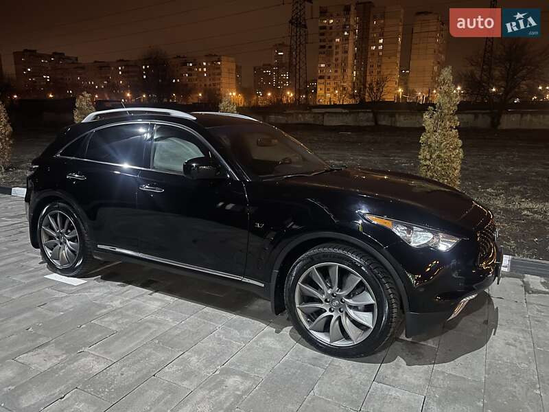 2016 infiniti qx70