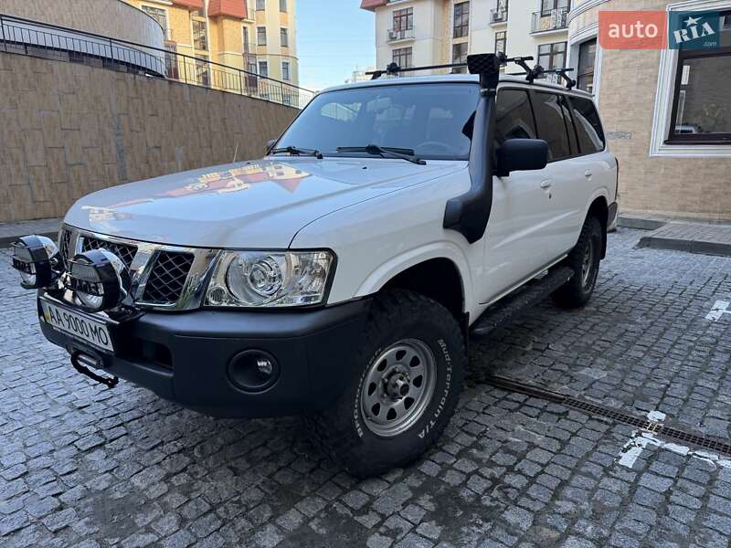 2008 nissan patrol