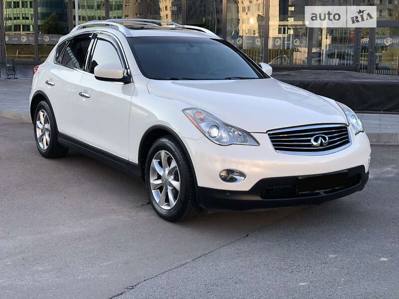 2008 infiniti ex35