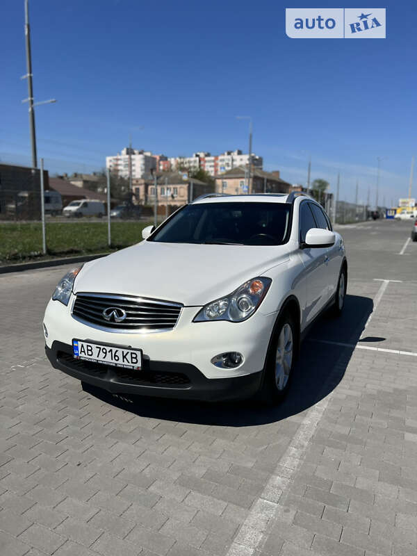 2008 infiniti ex35