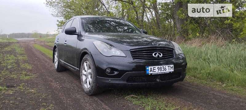 2008 infiniti ex35