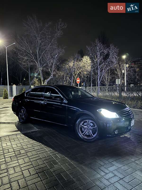 2006 infiniti m35