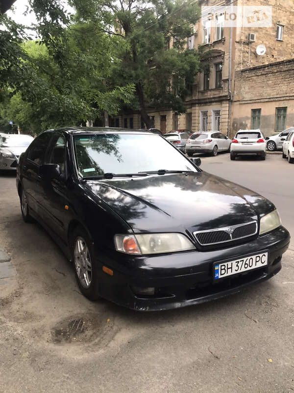 2000 infiniti g20