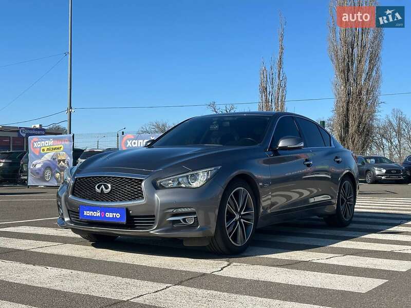 2014 infiniti q50