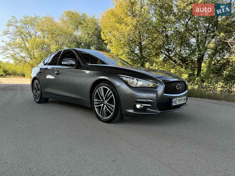 2014 infiniti q50