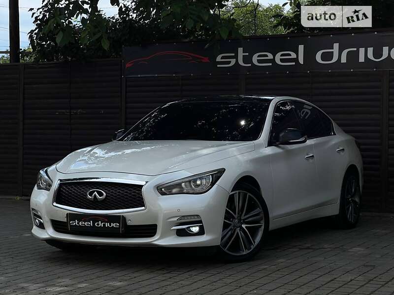 2016 infiniti q50