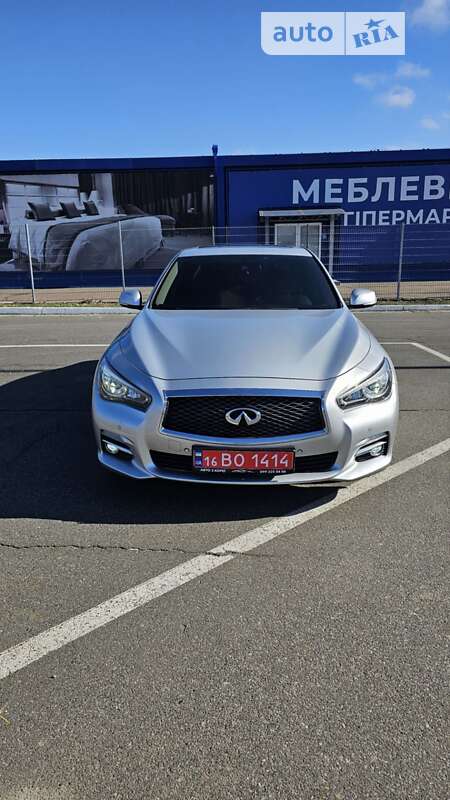 2014 infiniti q50