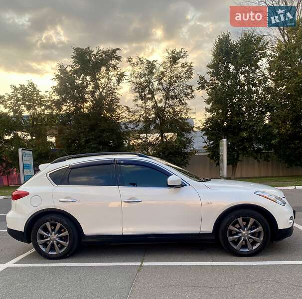2008 infiniti ex 35