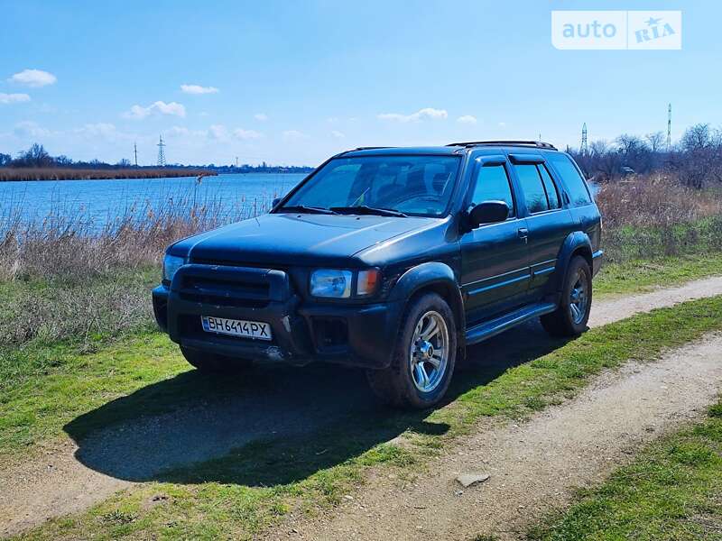 1996 infiniti qx4