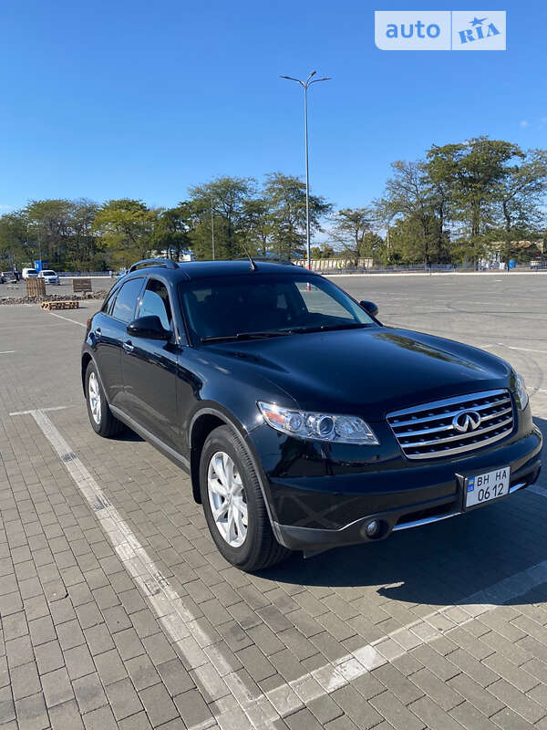 2006 infiniti fx35