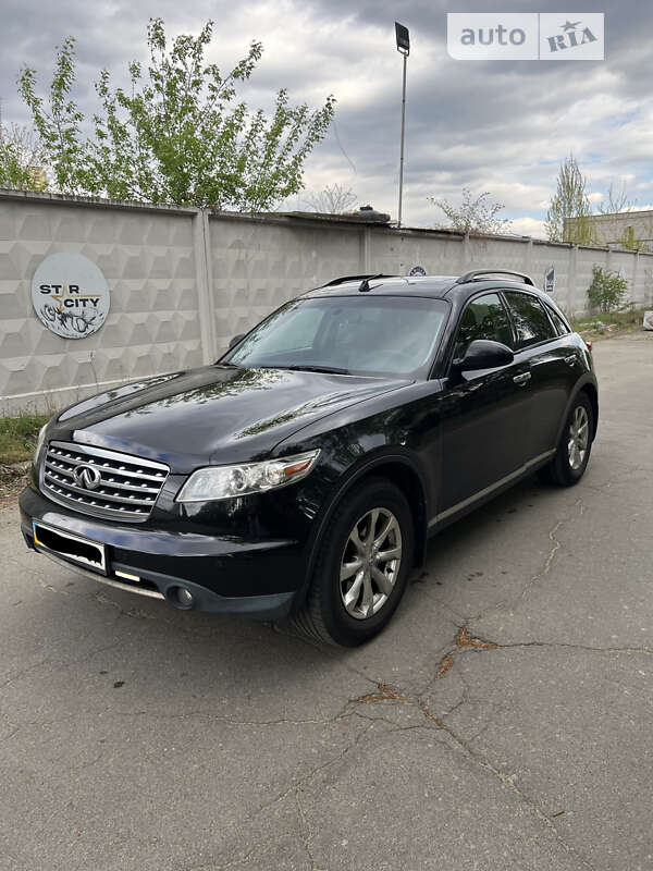 2008 infiniti fx 35
