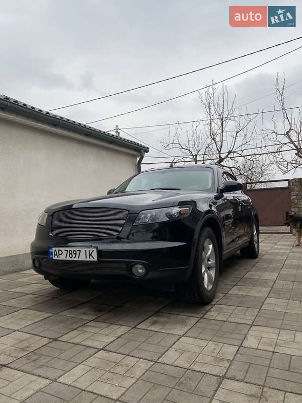 2003 infiniti fx35