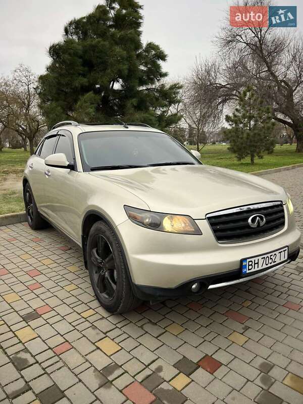 2006 infiniti fx 35