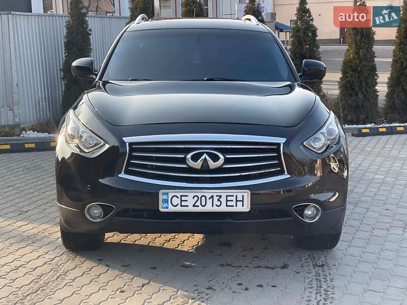2009 infiniti fx35