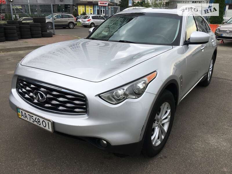 2008 infiniti fx 35